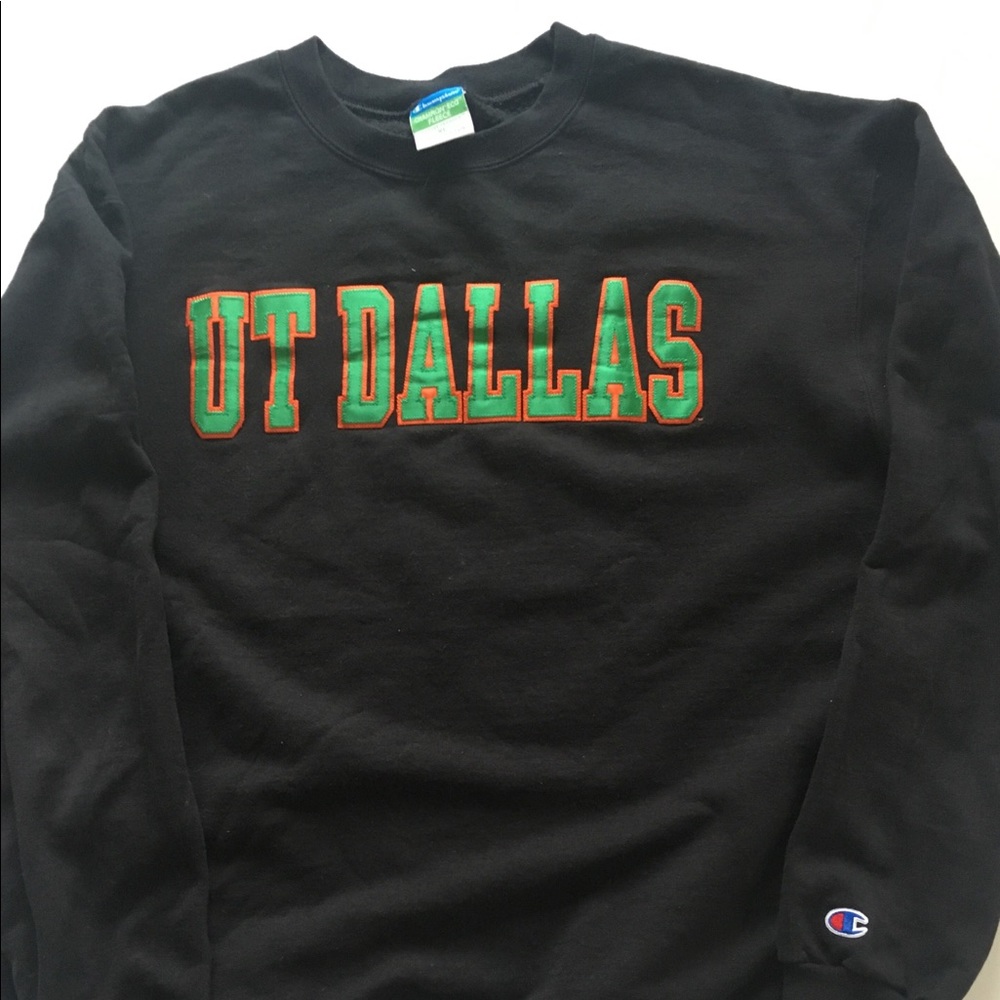 Champion UT Dallas Hoodless